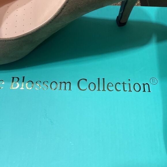 De Blossom Collection Tan open toe heels - Picture 4 of 6